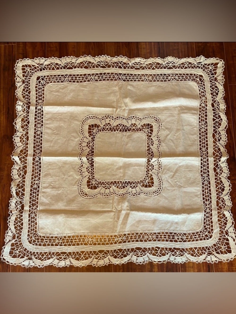 Antique Victorian Ecru Linen Lace Tablecloth